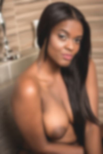 AngelinaBenz's hot photo – thumbnail